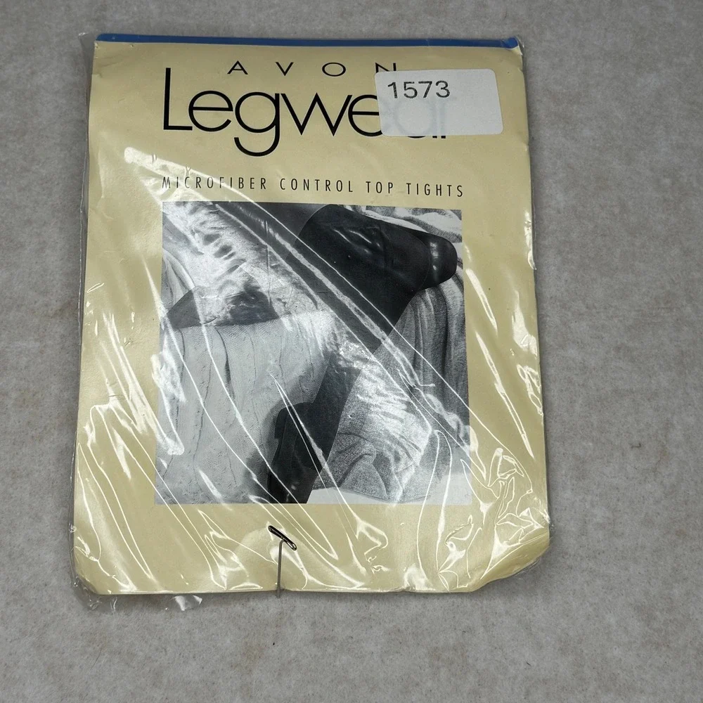 Avon Legwear Microfiber Control Top Tights Ivory Pantyhose NOS Size D‎ VTG
